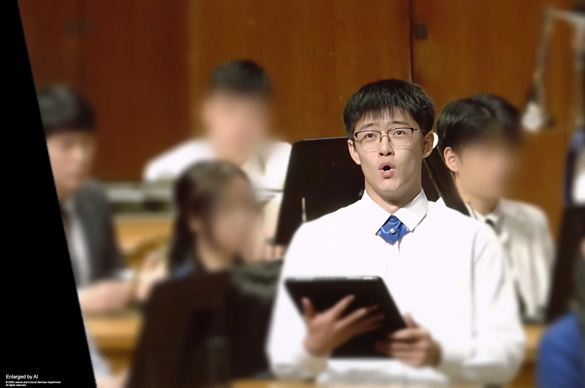 Chu Tsz Ming performing as tenor soloist at Hong Kong City Hall